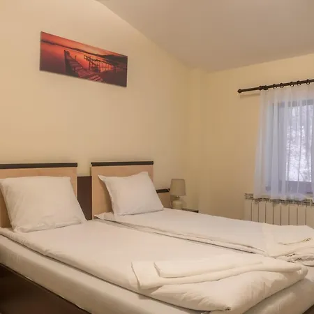 Hotel Dam Complex